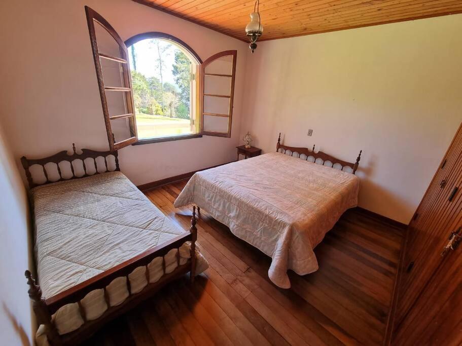 Campos do Jordão Alto Do Capivari - Gramado E Vista Espetacular מראה חיצוני תמונה